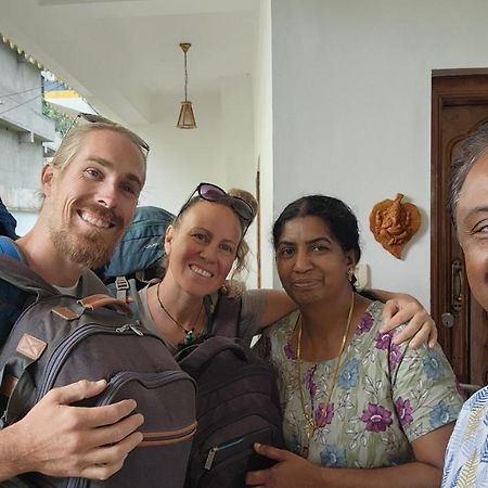 Pkn Homestay Kumily Текади Екстериор снимка